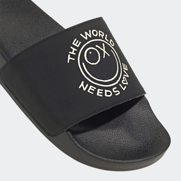 ADIDAS - ADILETTE X ANDRÉ SARAIVA SLIDES - Picture 13 of 13